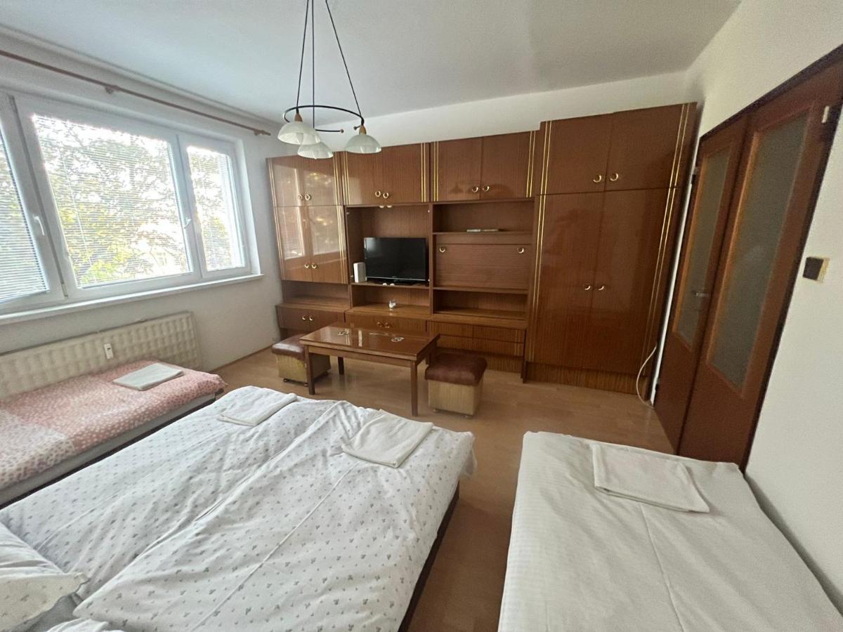 Apartman Solid, Bratislava Lägenhet Exteriör bild