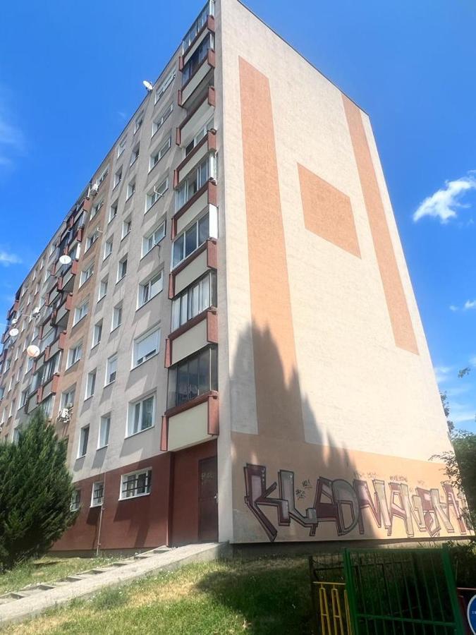 Apartman Solid, Bratislava Lägenhet Exteriör bild