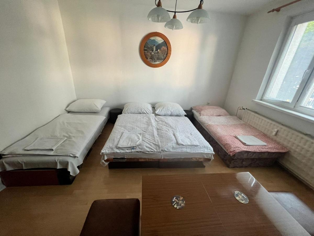 Apartman Solid, Bratislava Lägenhet Exteriör bild